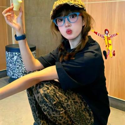 特工总裁小辣妹
